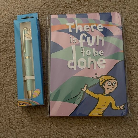 NWT Dr Suess Journal and Pen‎ - Picture 1 of 5